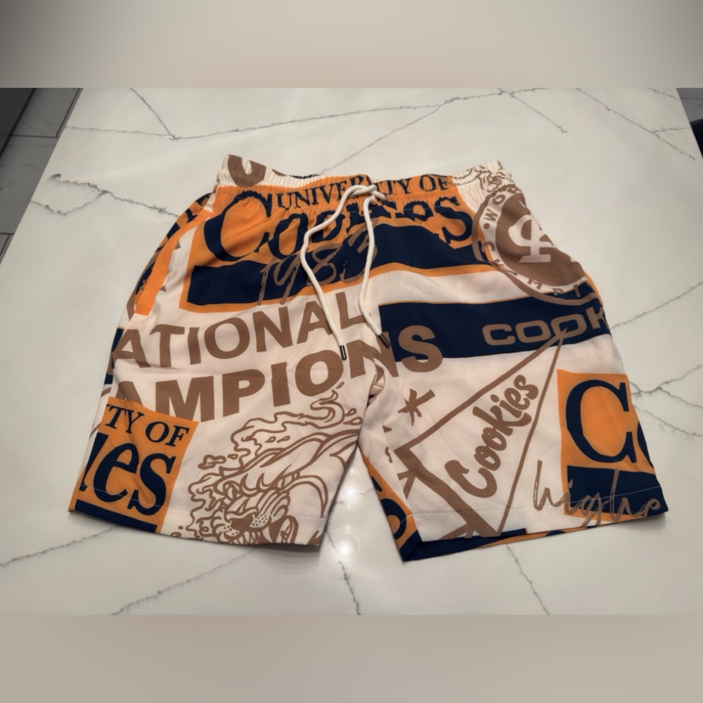 Cookies Shorts